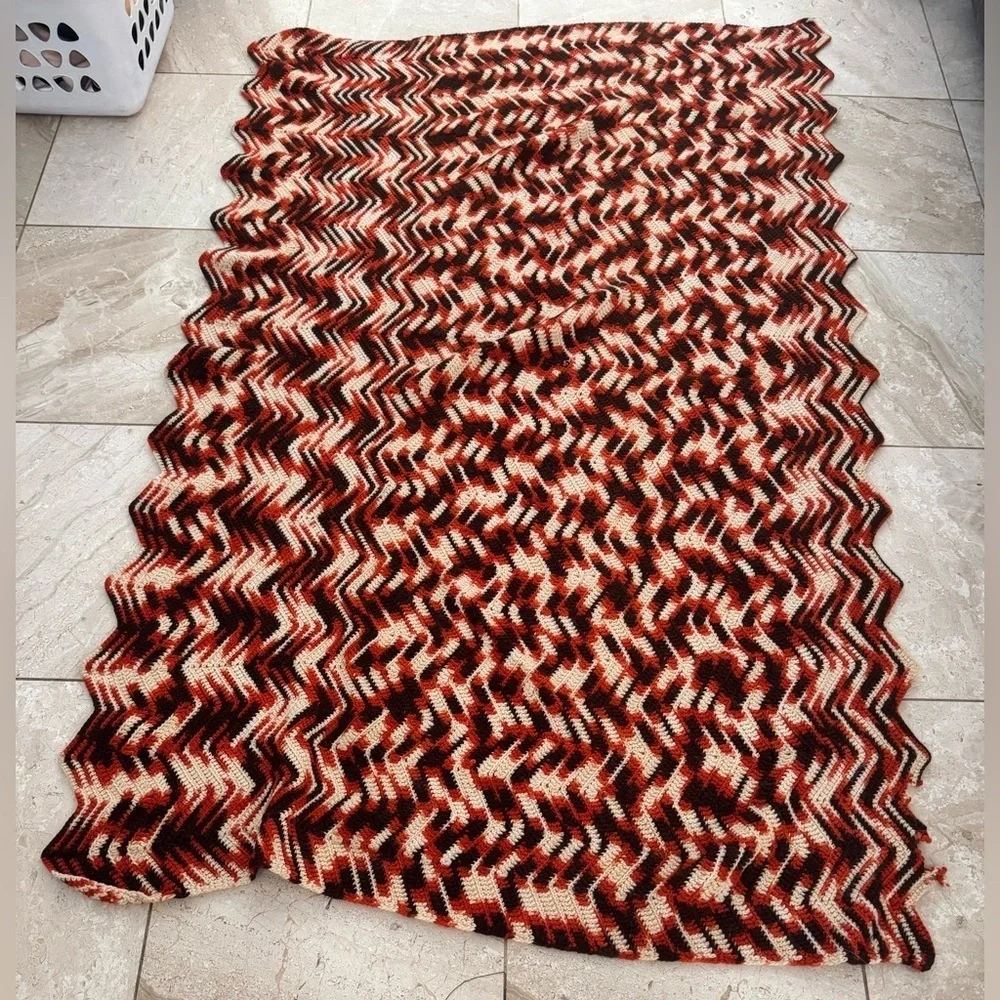 Chevron Patterned Knit Blanket Colorful crochet afghan vintage twin 75